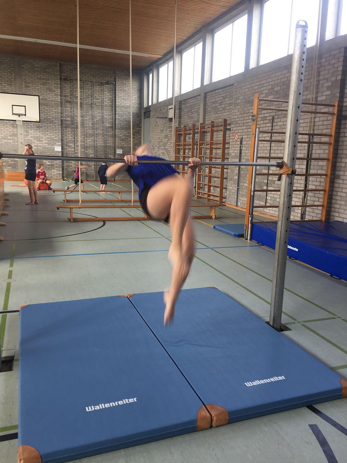 Bildreihe_Turnen_1