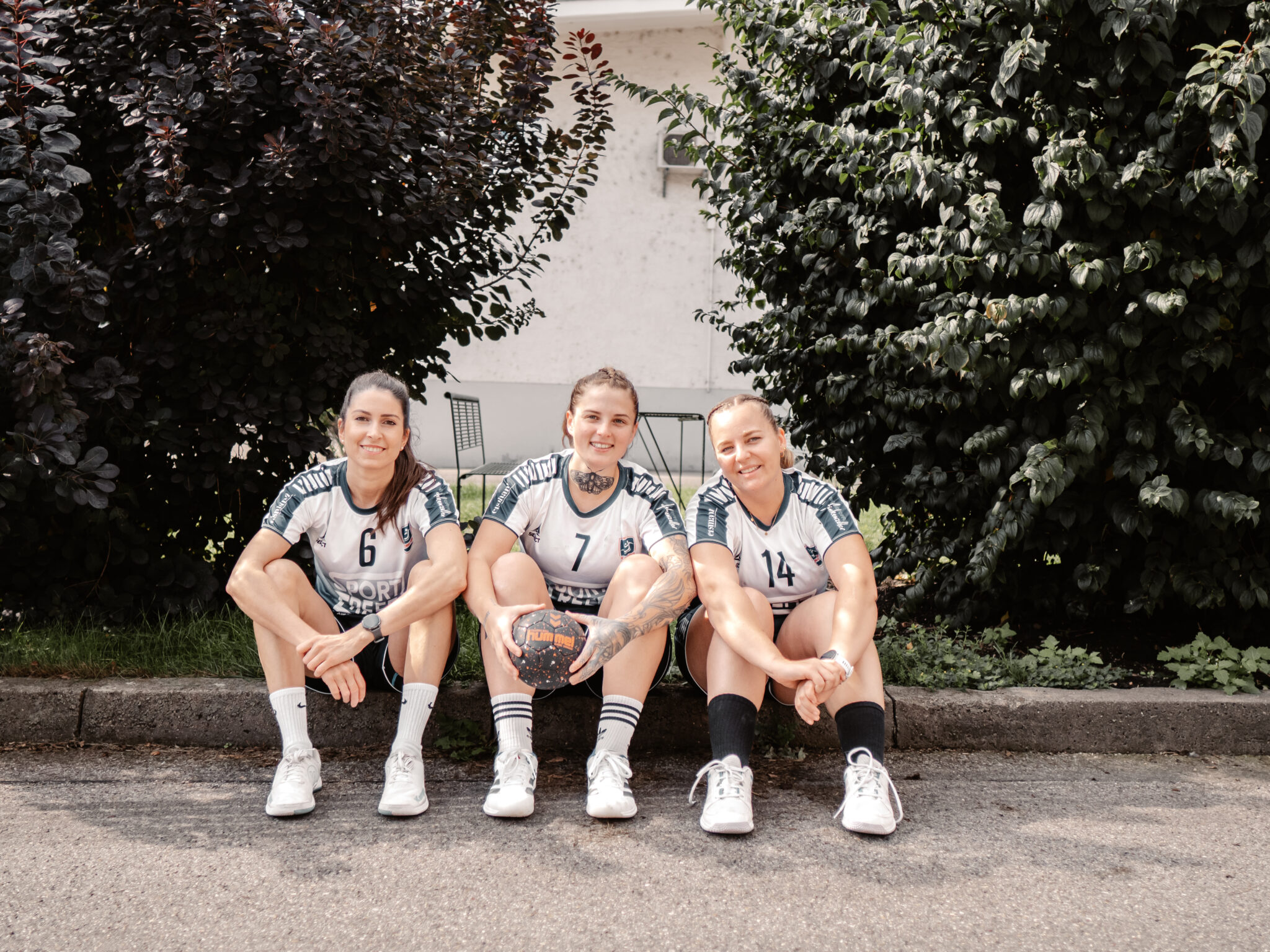 PIZIGRAPHY-HCDONAUPAAR-DAMEN1-2025-20