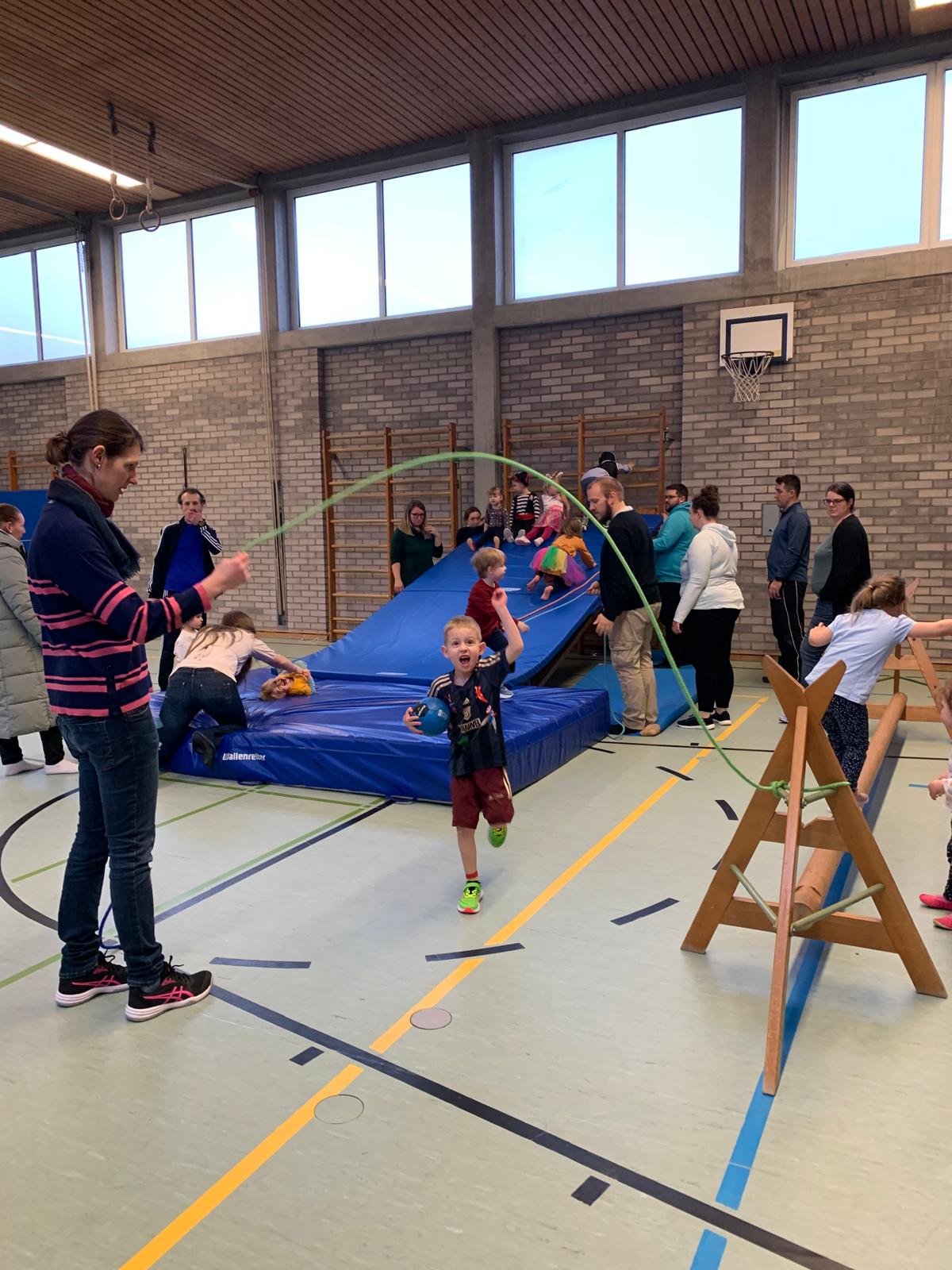 Kinderturnen_2_2
